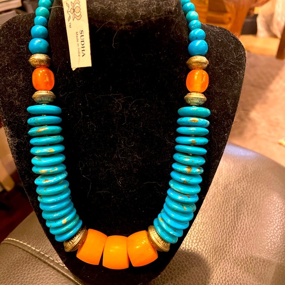 Aisha necklace made in India. Never worn, with tag - Picture 1 of 1